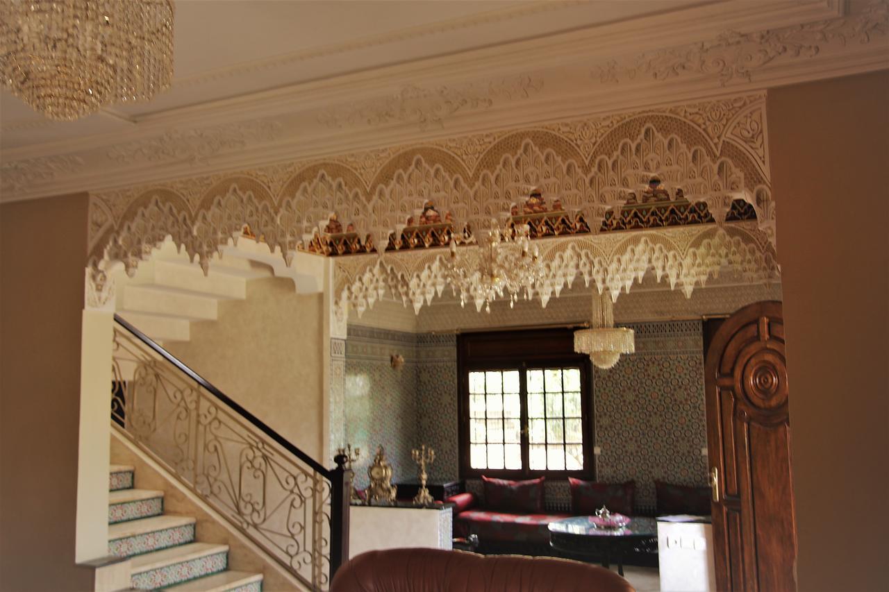 Superbe Villa, Tramway Laymoun Villa